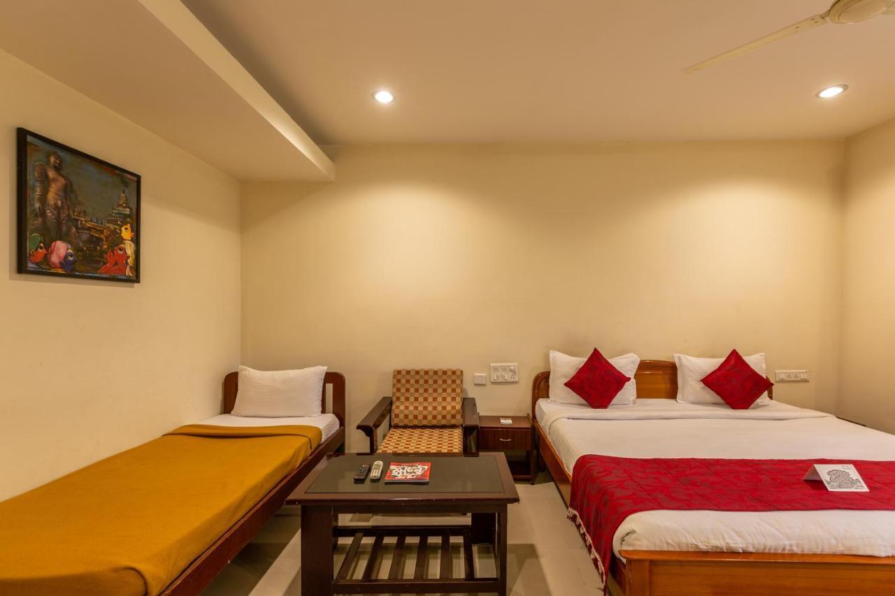 Kstdc Hotel Mayura Velapuri Belur Esterno foto