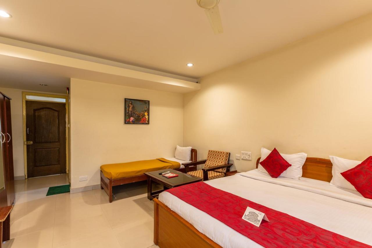 Kstdc Hotel Mayura Velapuri Belur Esterno foto