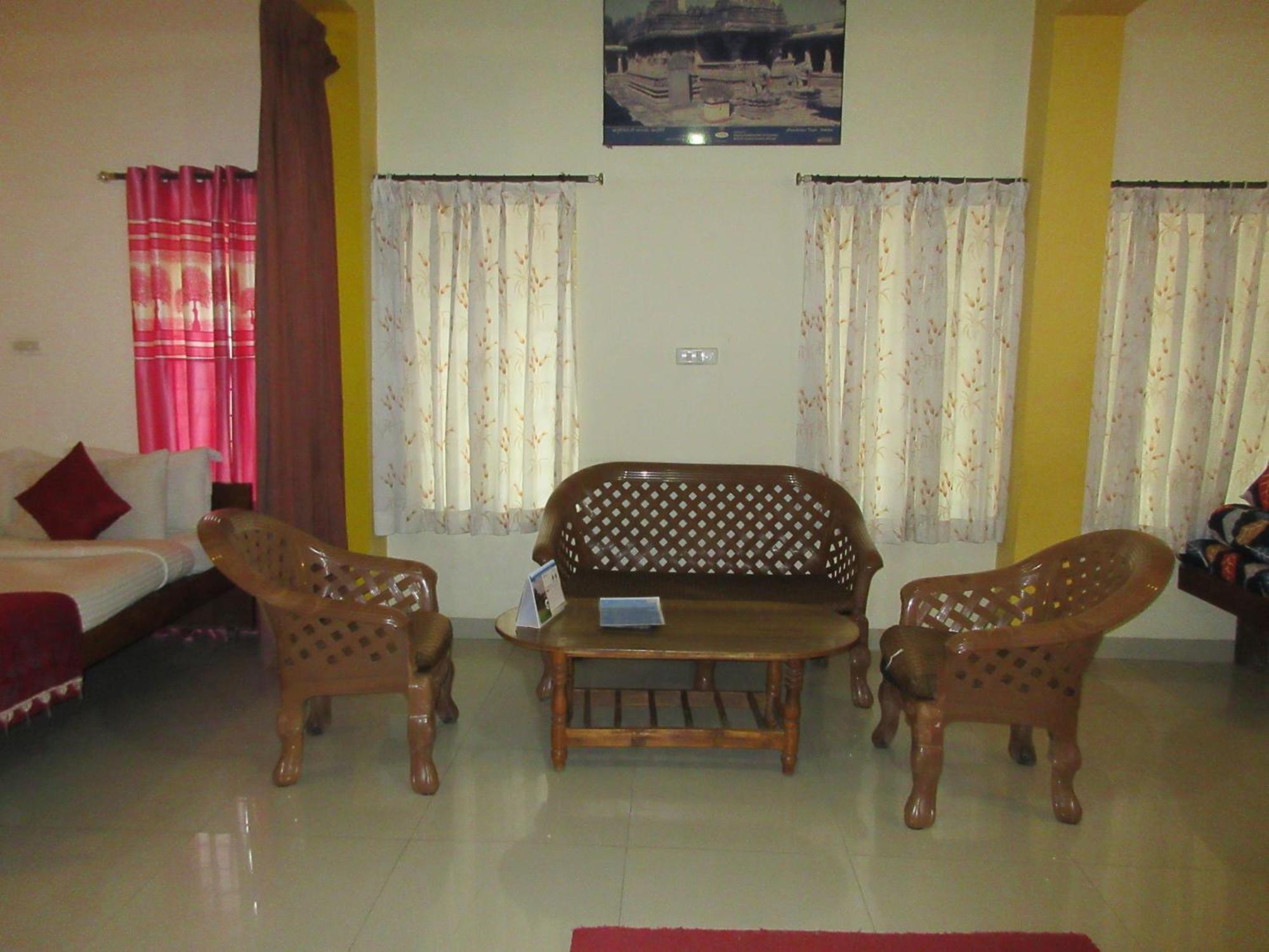 Kstdc Hotel Mayura Velapuri Belur Esterno foto