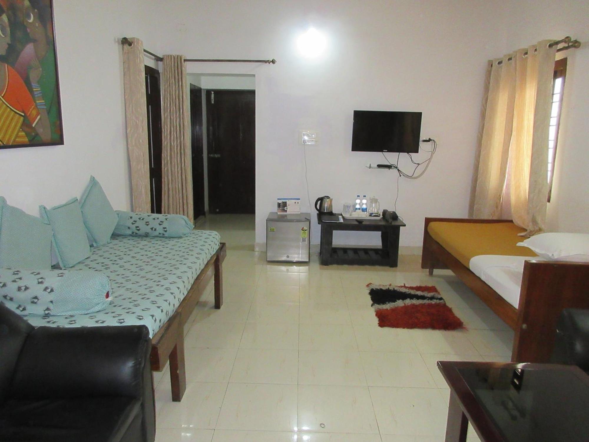Kstdc Hotel Mayura Velapuri Belur Esterno foto